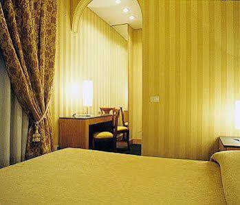 Hotel Lemon Garden Roma Exterior foto