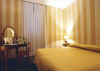 Hotel Lemon Garden Roma Exterior foto
